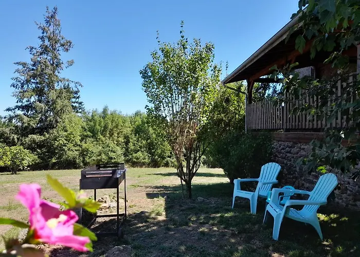 Les De Roucayrols Hébergement de vacances